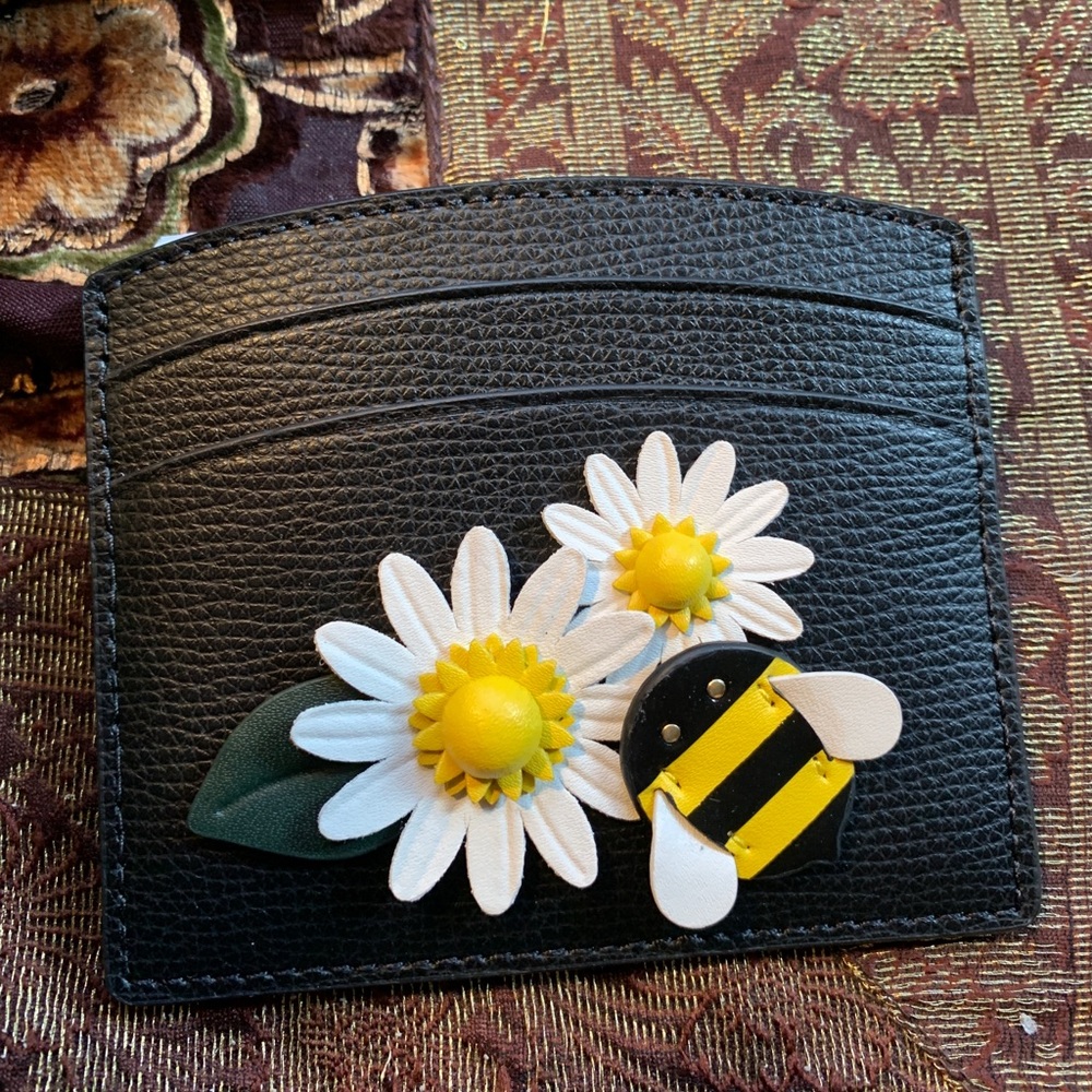 SOLD⛔️Authentic KATE SPADE Daisy Bee leather card holder - Picture 7 of 9